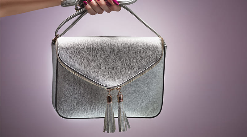 5 Must-Have Handbags for Every Party-Goer: How to Make a Bold Statement with Your Accessories